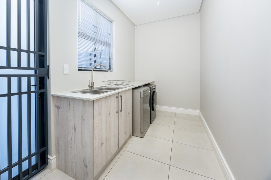4 Bedroom Property for Sale in Haasendal Western Cape